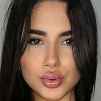 brienne_kiss Nude