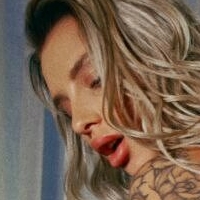 Juju Brais / Julia Abrams Nude